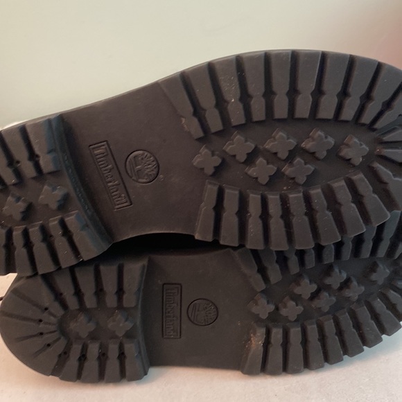 Timberland black suede boys boots - Picture 16 of 16